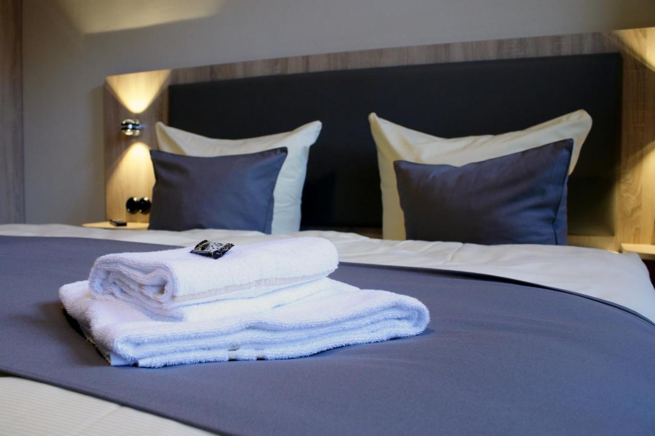 Hotel Garni Tilia Quedlinburg Kültér fotó