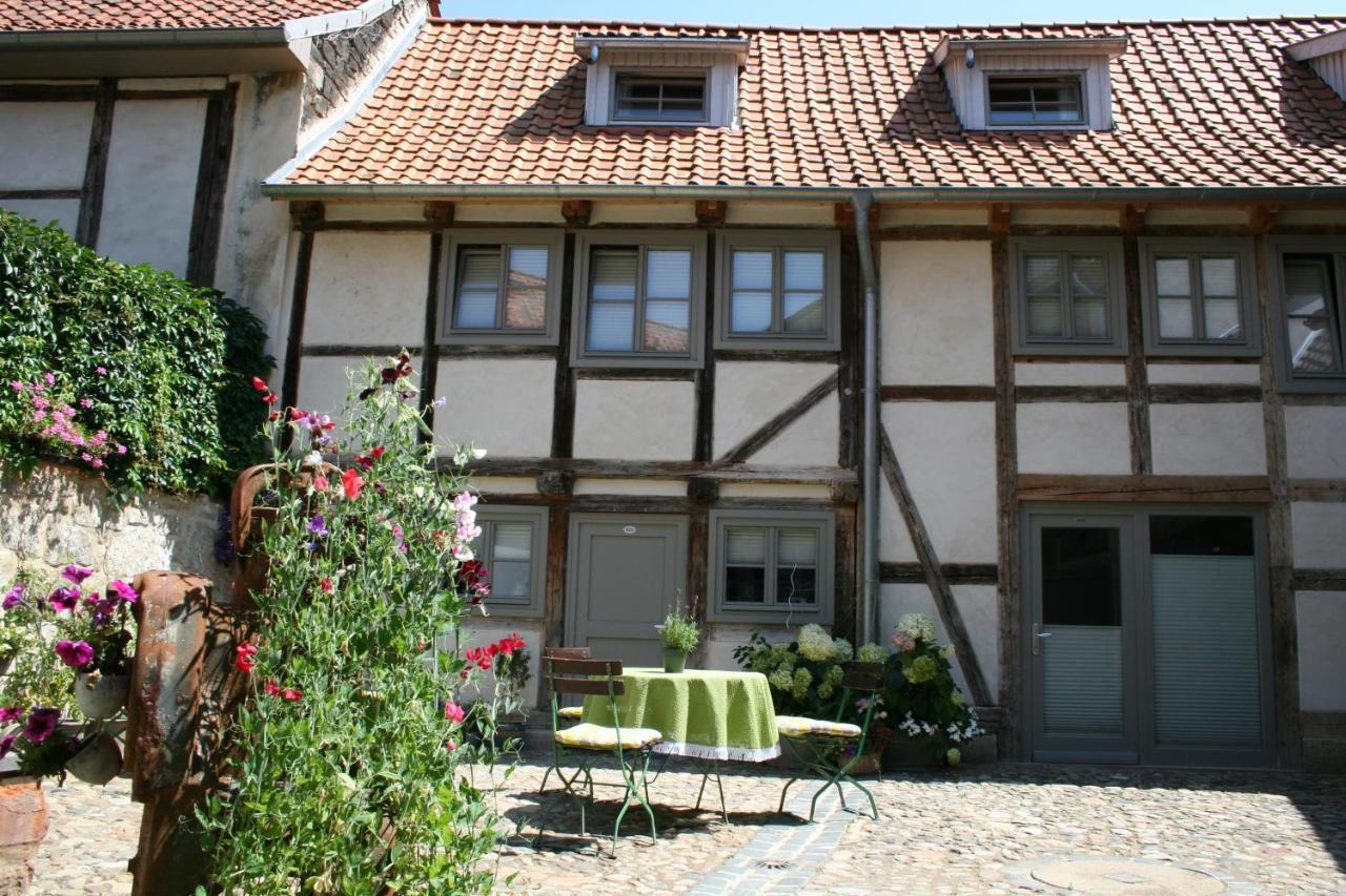 Hotel Garni Tilia Quedlinburg Kültér fotó